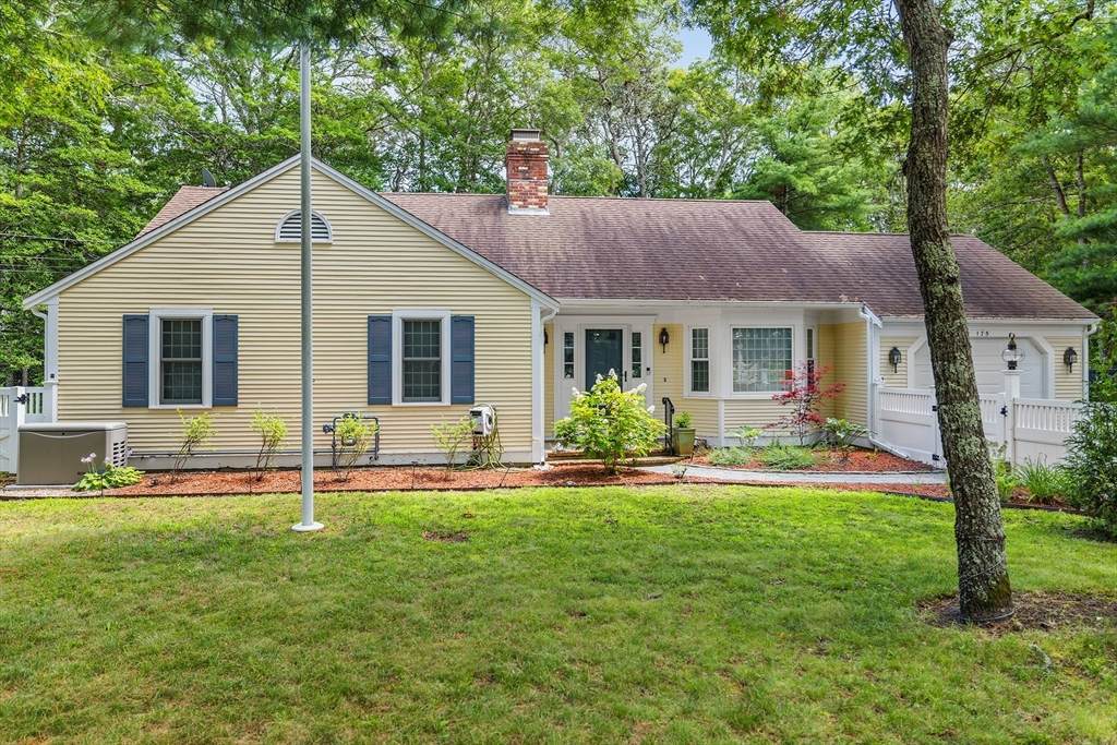 175 Old Post Rd - Photo 1