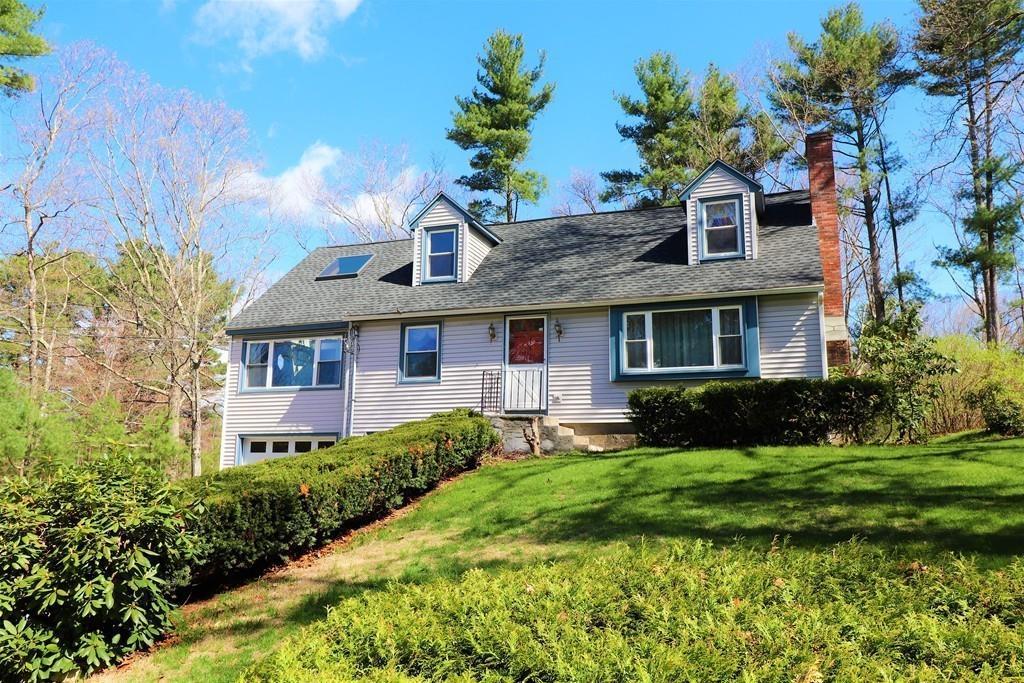 19 Evergreen Cir - Photo 1