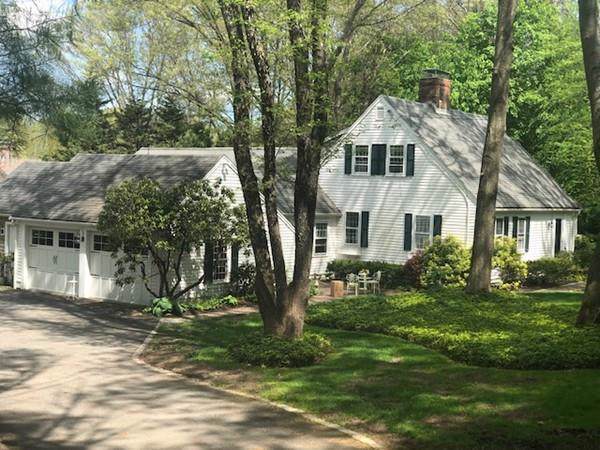 176 Newbridge St - Photo 1