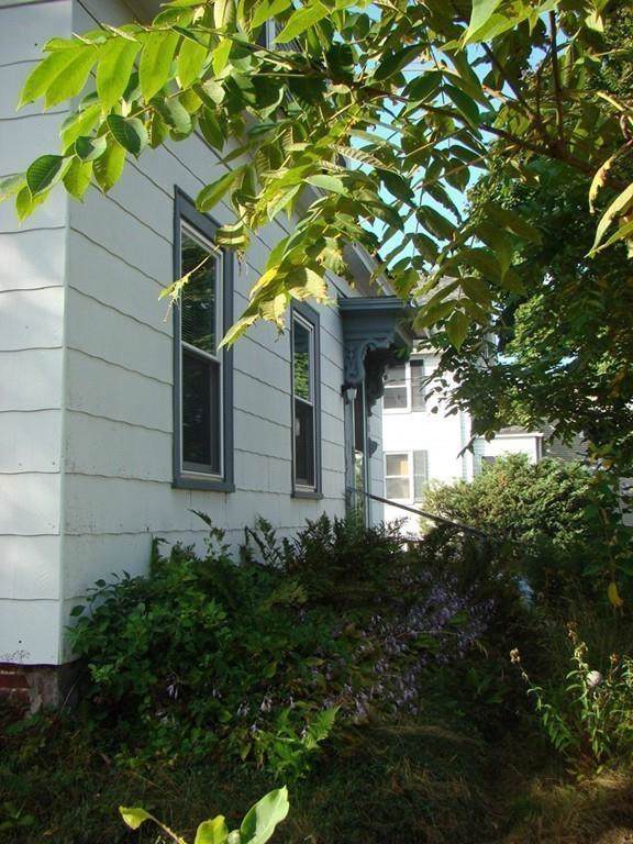 156 Vernon St - Photo 1