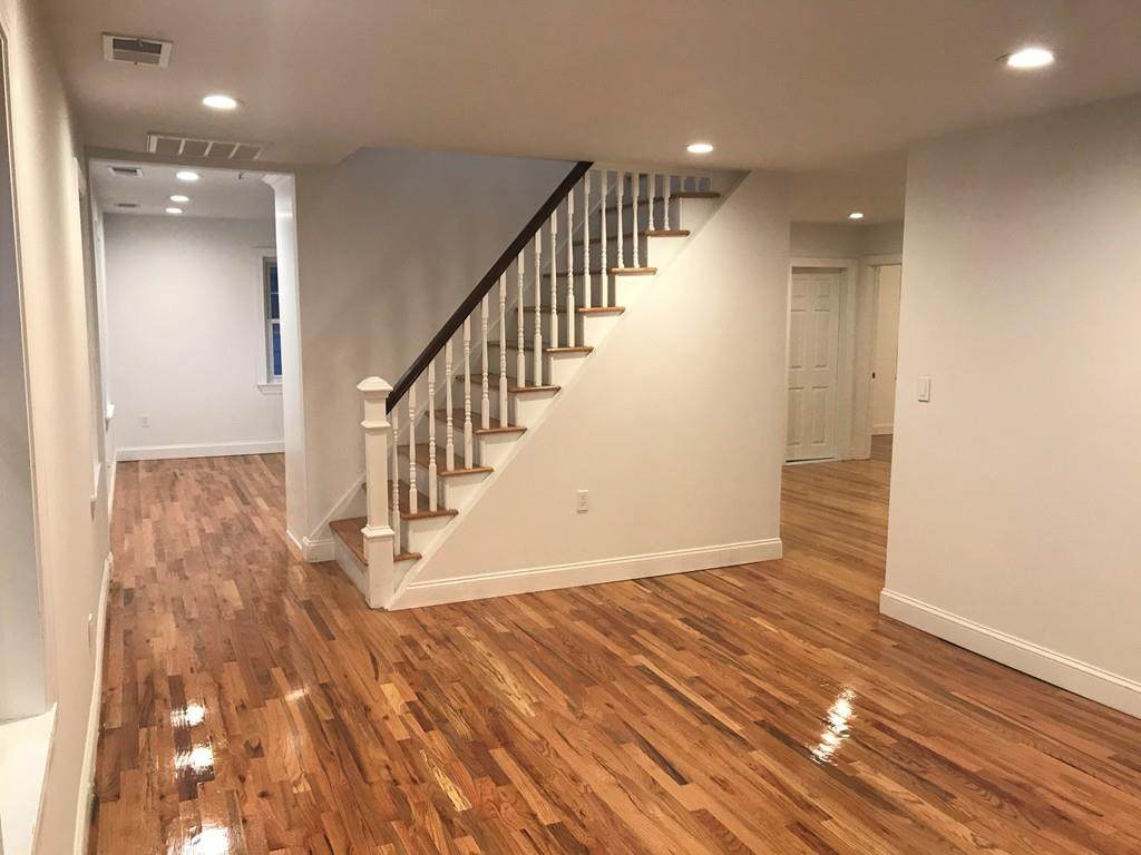 7 Perry Street - Photo 1