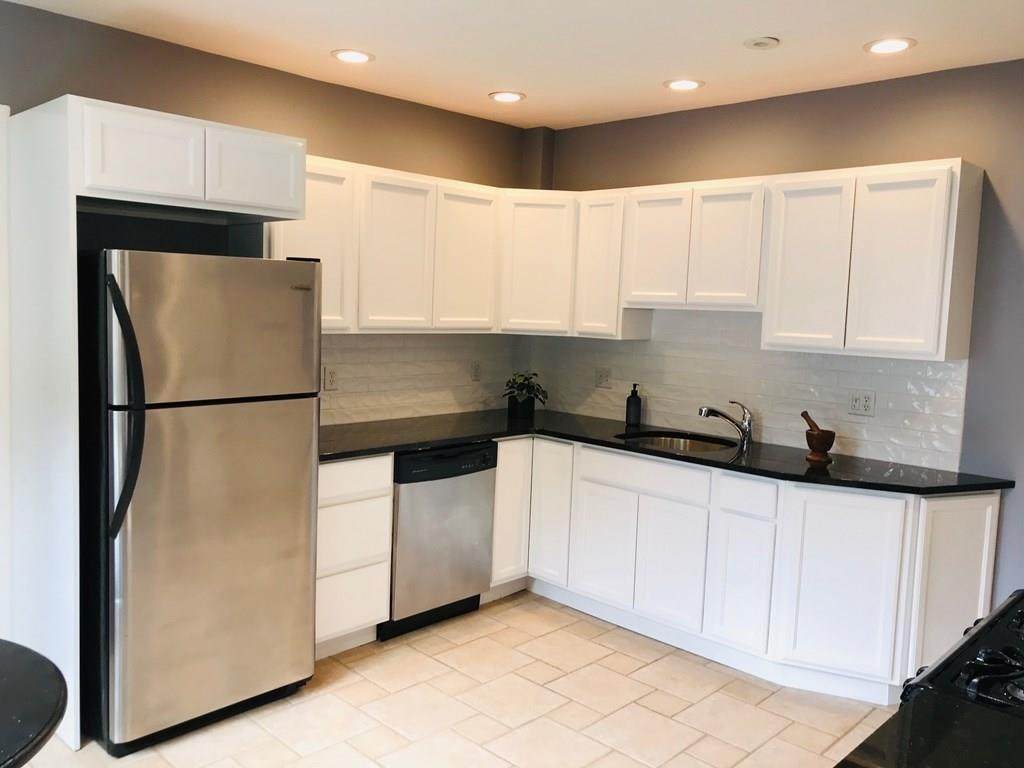 115 Warren St. - Photo 1