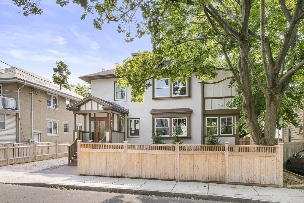 48 Saville - Photo 1