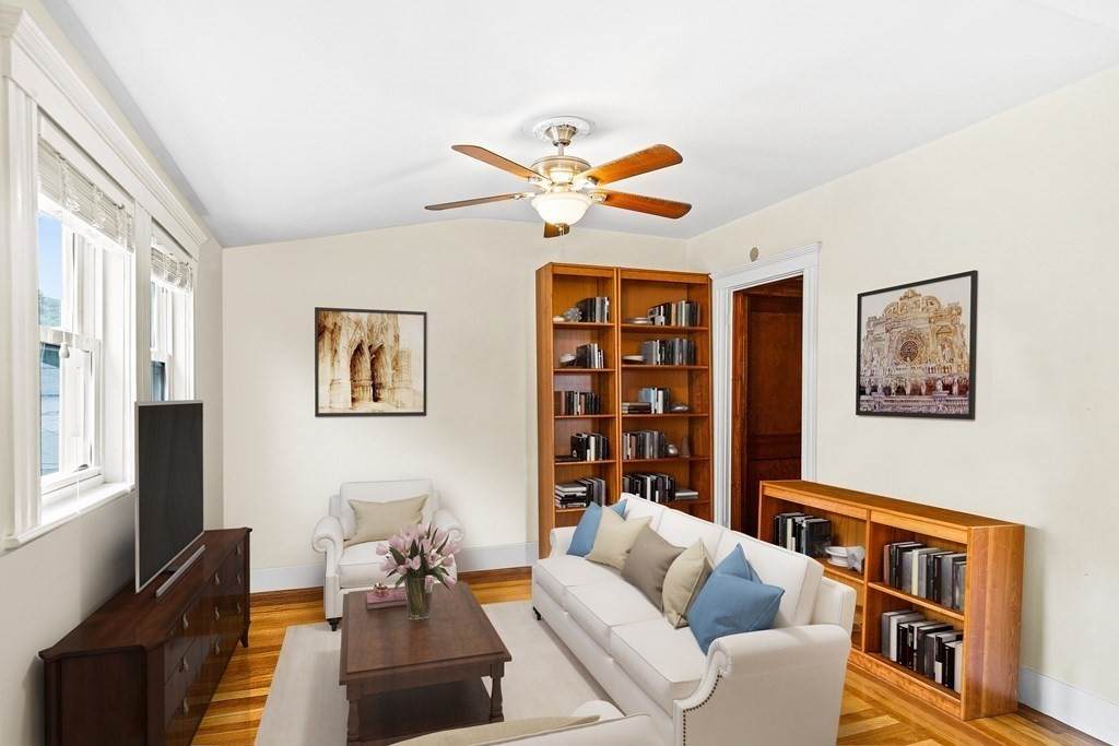 7 Prescott Ave - Photo 1