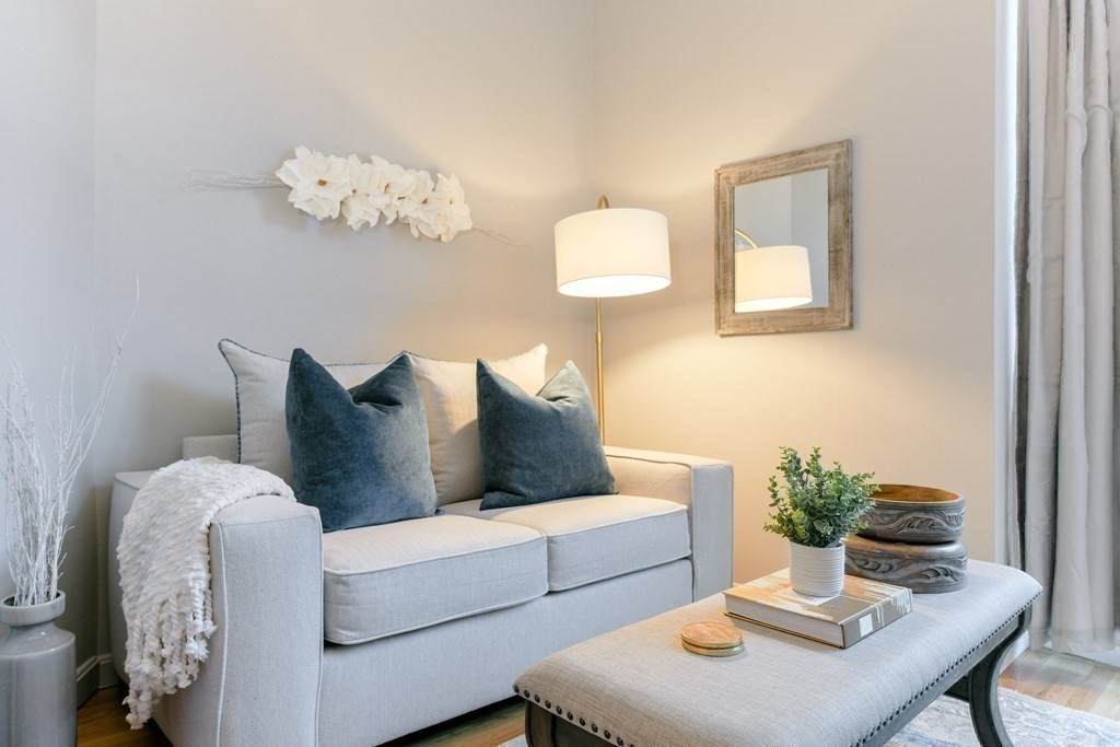 12 Stoneholm Street - Photo 1