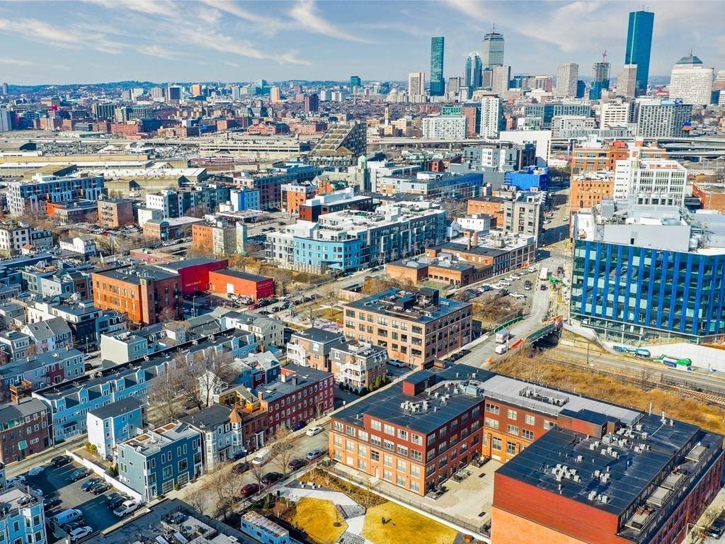 163 West 2nd St - Photo 1