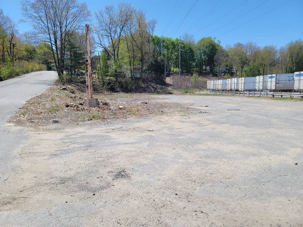 845 Water St - Photo 1