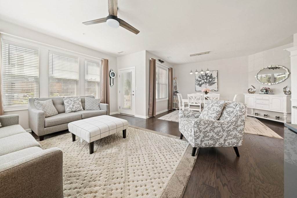 230 Martins Landing - Photo 1