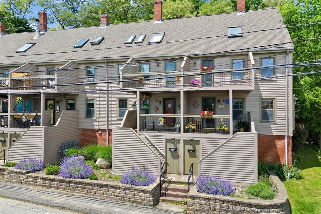 29 Merrimac St - Photo 1