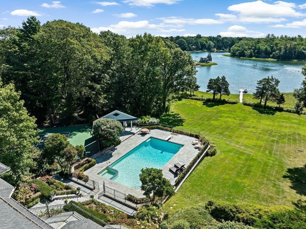 30 Black Horse Ln - Photo 1