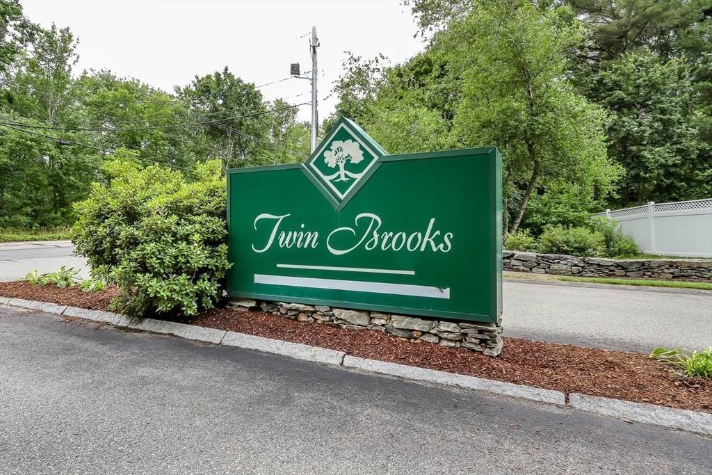 26 Kathleen Grant Rd - Photo 1