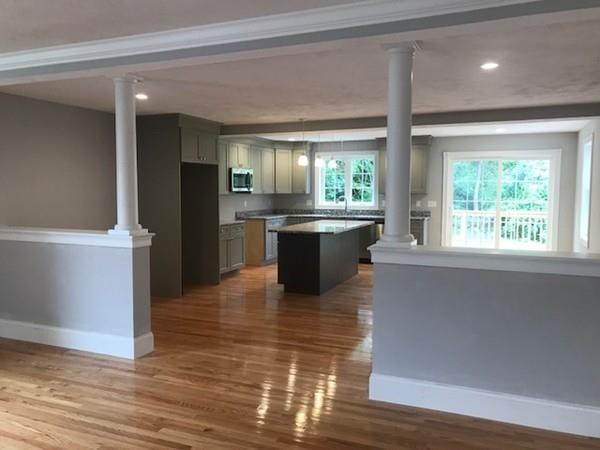 21 Julien Avenue - Photo 1