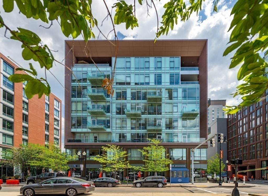 32 Traveler Street - Photo 1