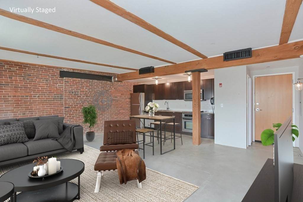 90 Wareham St - Photo 1