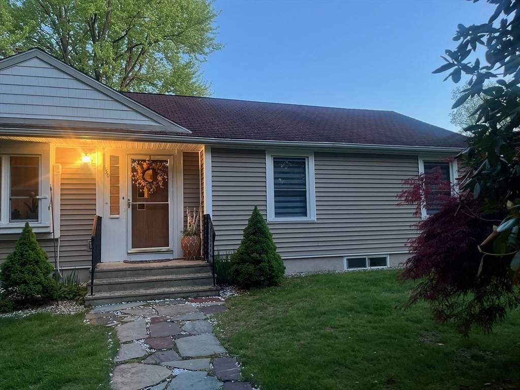 630 South St - Photo 1