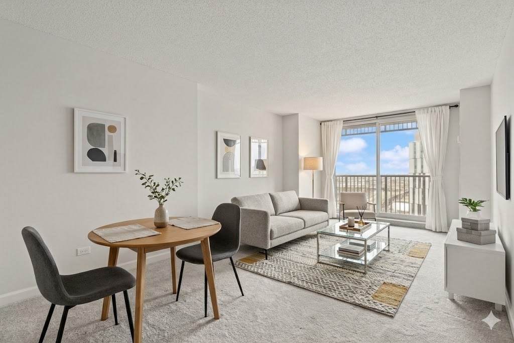 8 Museum Way - Photo 1