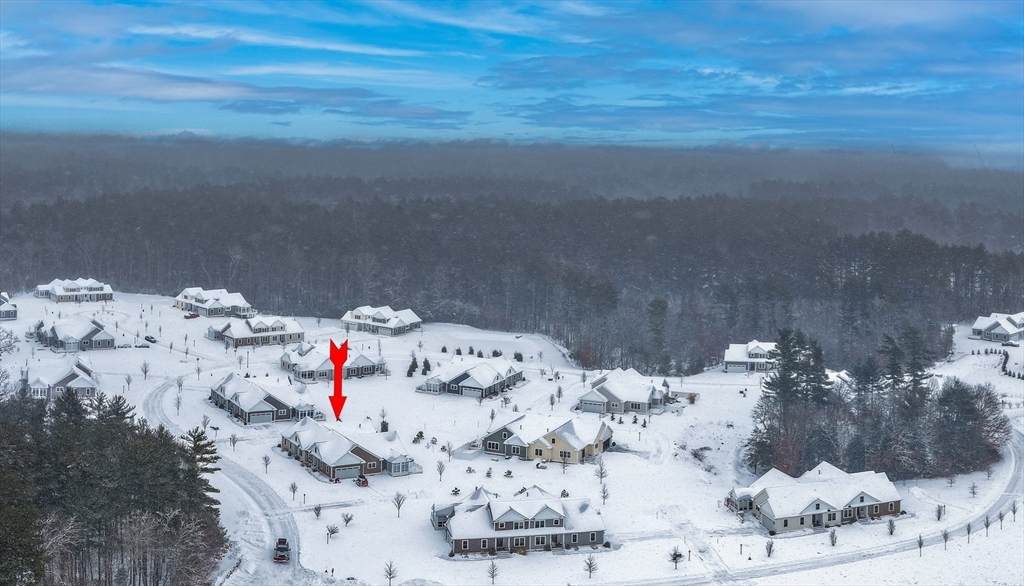 4 Sarahbeth Lane - Photo 1