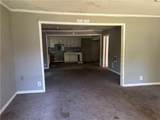 523 Singleton Street - Photo 3