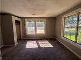 523 Singleton Street - Photo 4