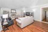 306 Thornton Place - Photo 3