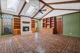 3654 Claridge Road - Photo 10