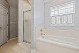 9613 Oak Forrest Place - Photo 14
