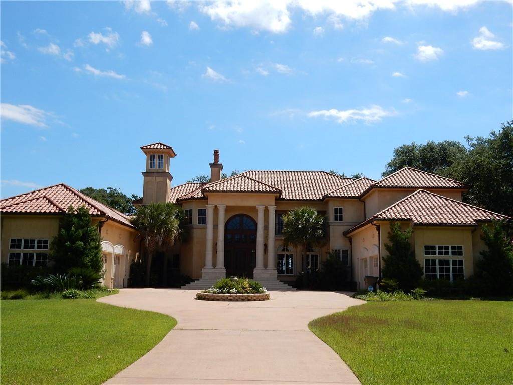 5690 Riverview Pointe Drive - Photo 1
