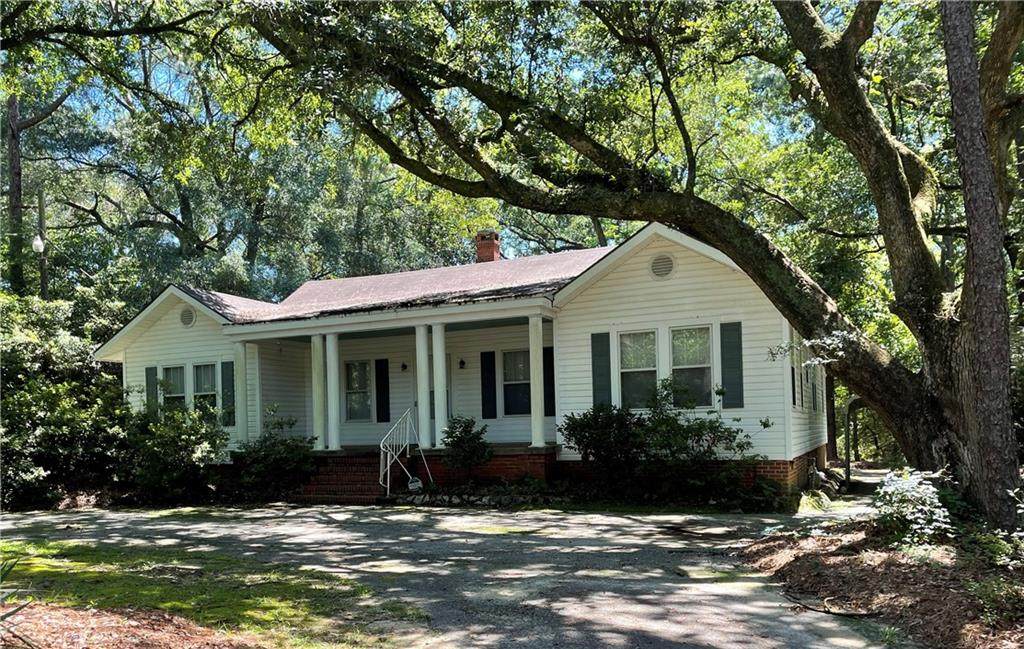 1102 Forest Hill Drive - Photo 1