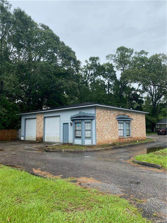 4045 Cottage Hill Road - Photo 1