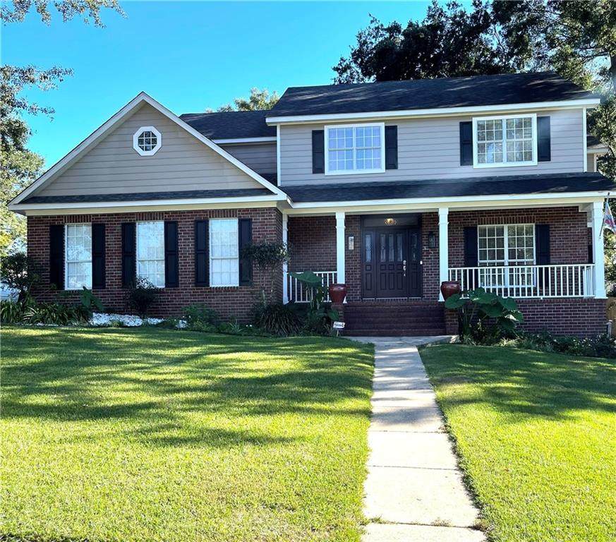 7325 Deerwood Circle - Photo 1