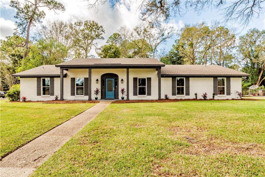 212 Lleyn Drive - Photo 1