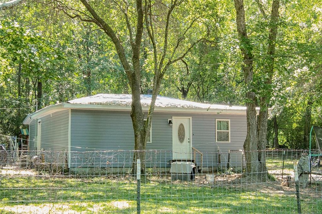 23425 Vaughn Road - Photo 1