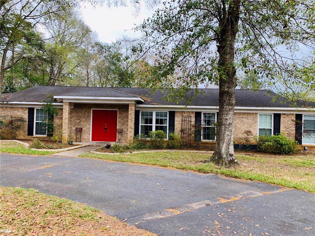 2863 Lynndell Drive - Photo 1