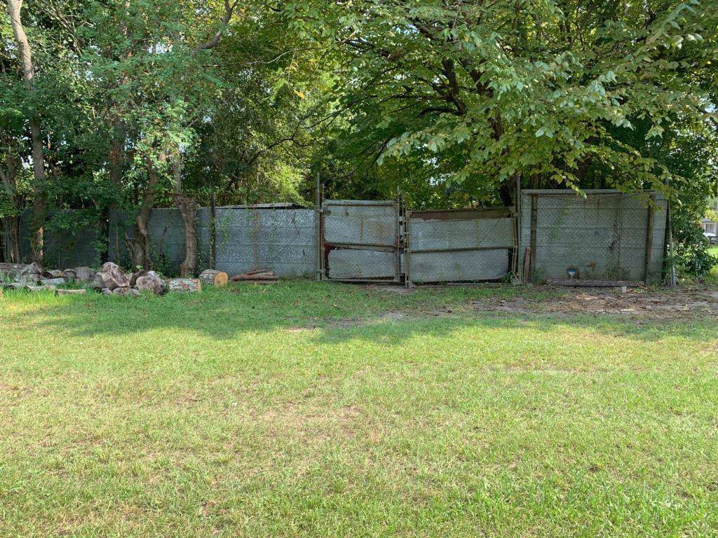 0 1ST Avenue - Photo 1
