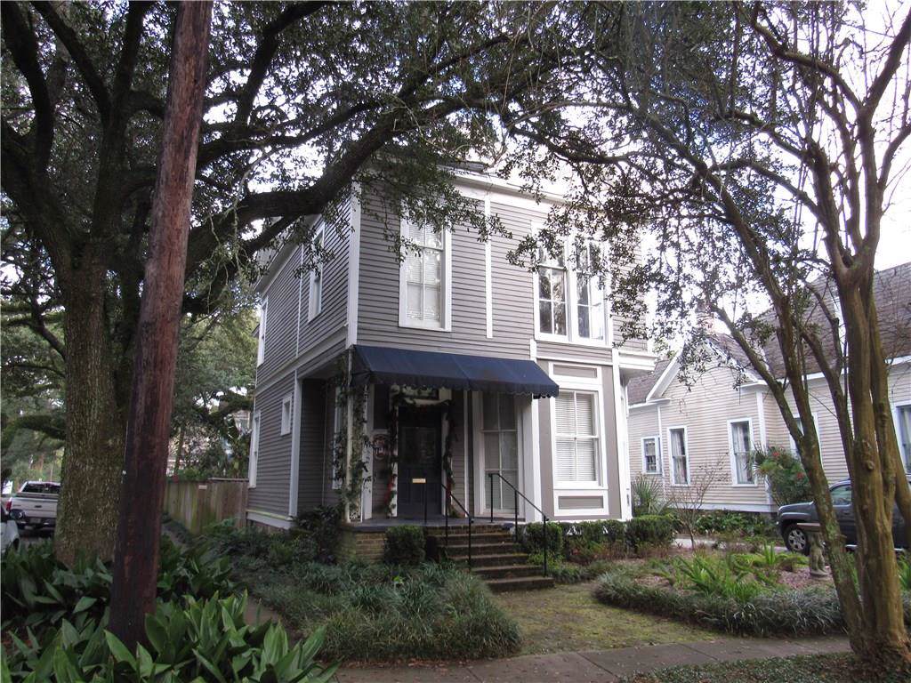 201 Rapier Avenue - Photo 1