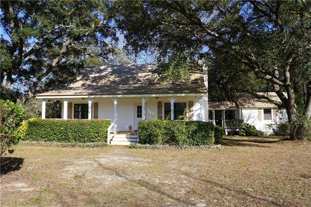 22664 River Road - Photo 1