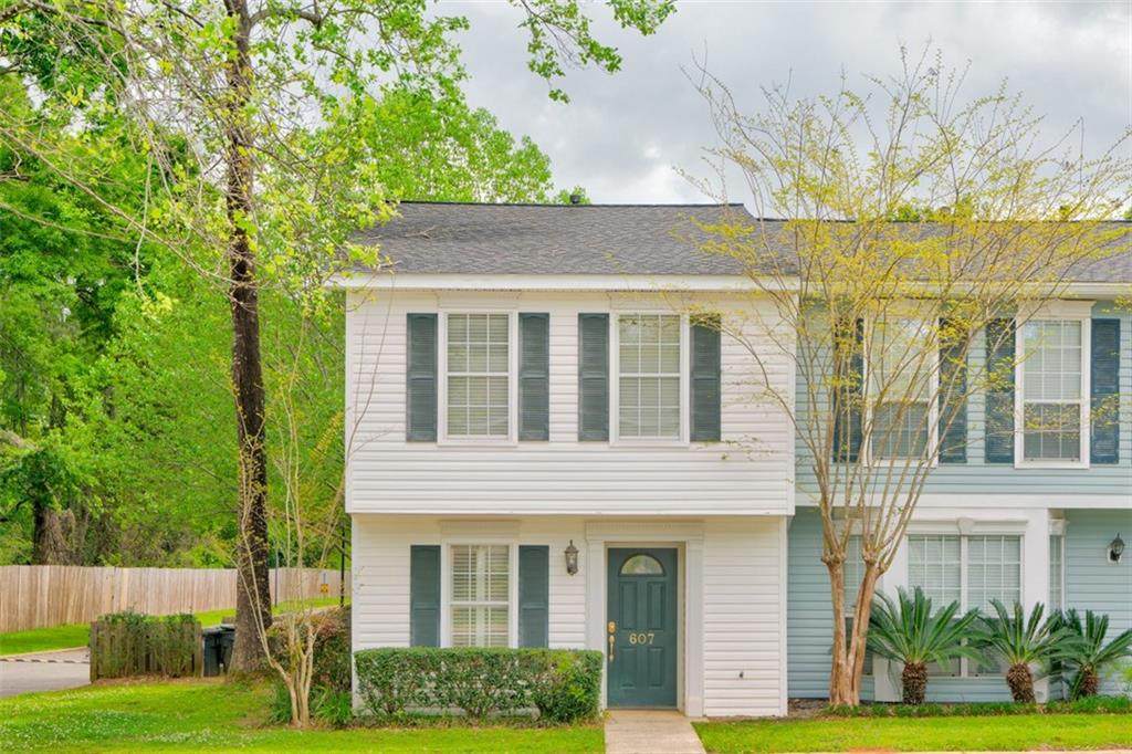 270 Hillcrest Road - Photo 1