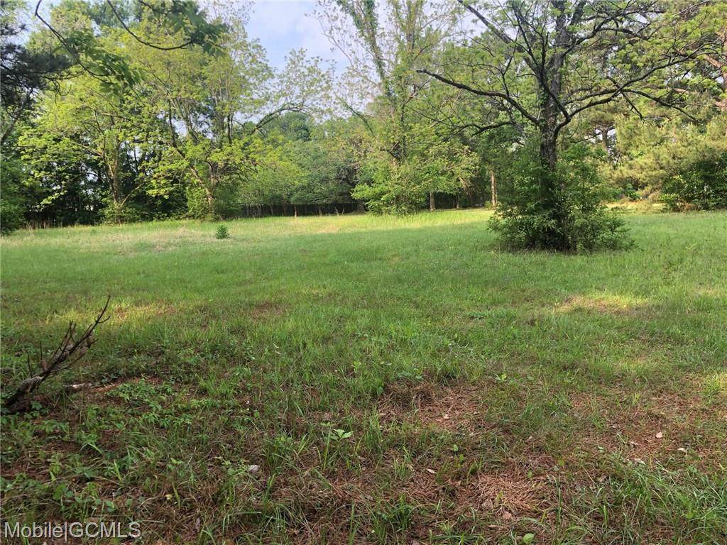 1104 Randall Avenue - Photo 1