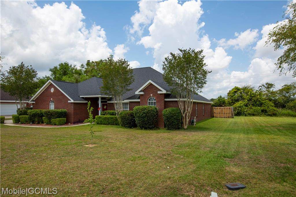 215 Royal Lane - Photo 1 215 Royal Lane - Photo 1