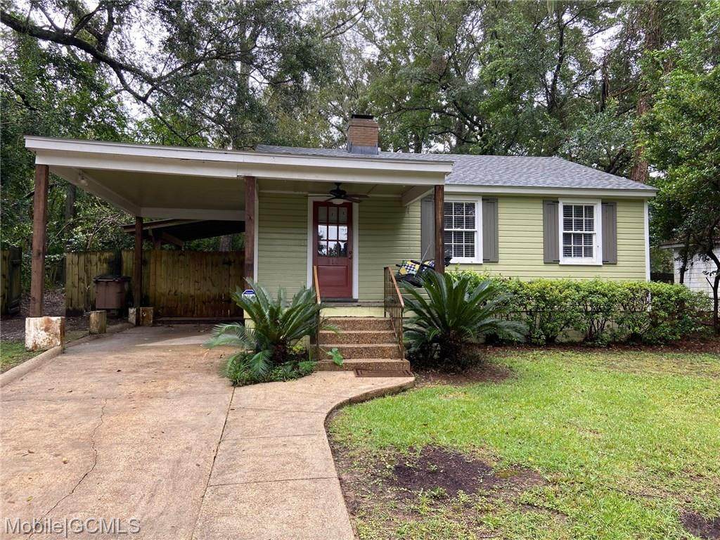 312 Pineview Lane - Photo 1