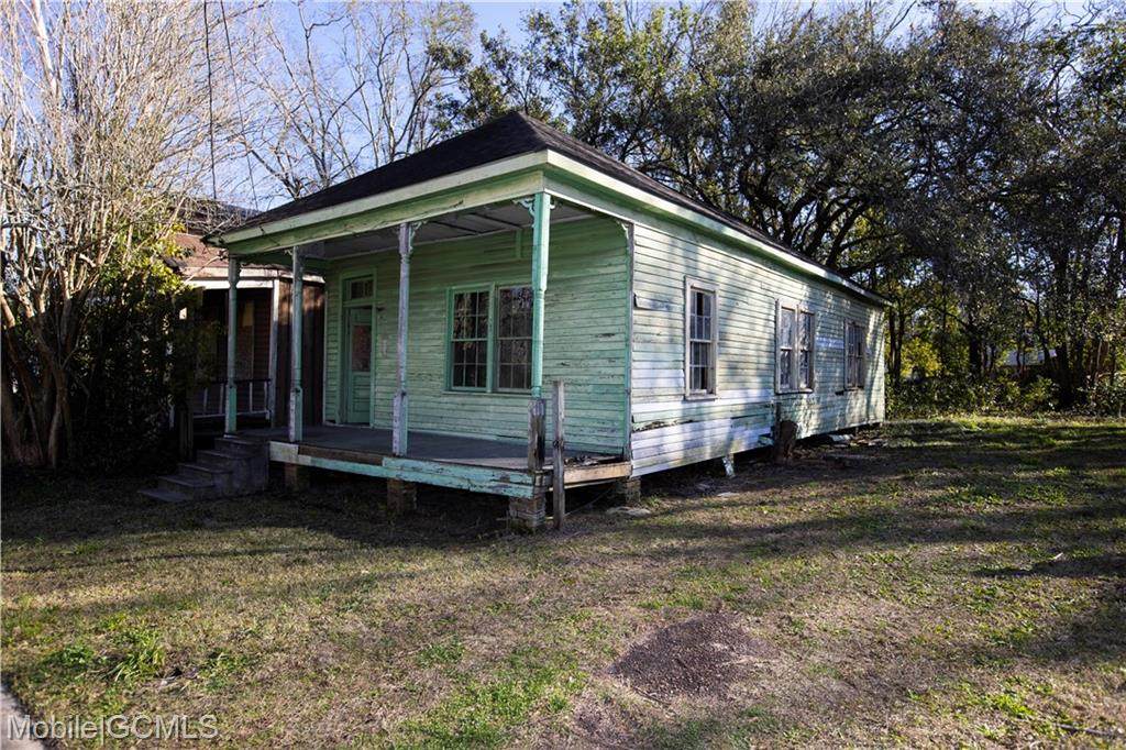 1171 Elmira Street - Photo 1