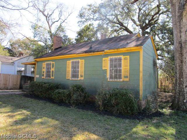 2067 Victory Drive - Photo 1