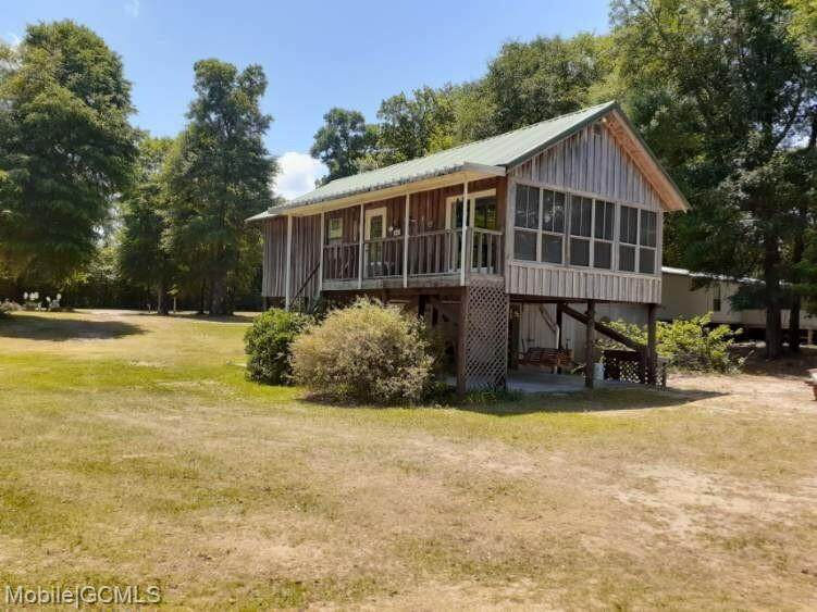 1321 Sand Island Drive - Photo 1