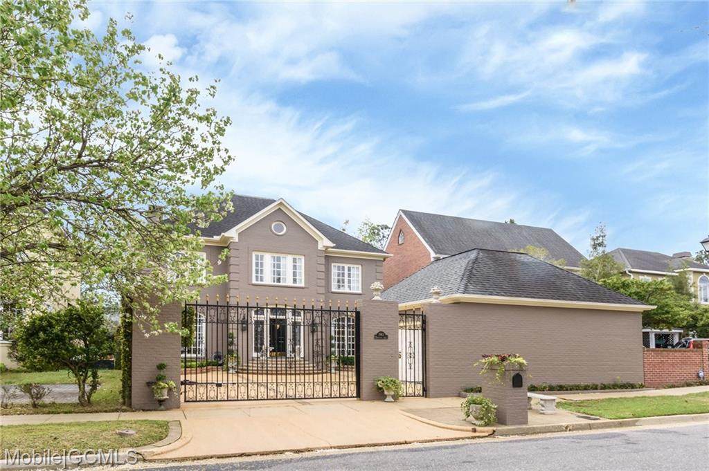 3983 Wimbledon Park - Photo 1