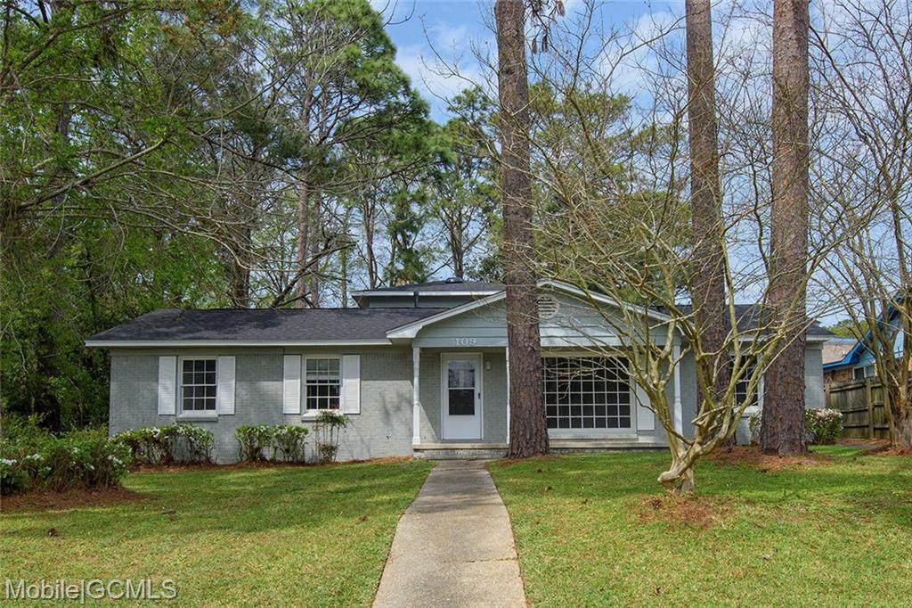 109 Windsor Drive - Photo 1