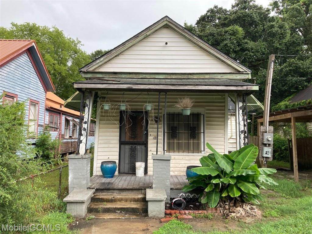 1055 Marine Street - Photo 1