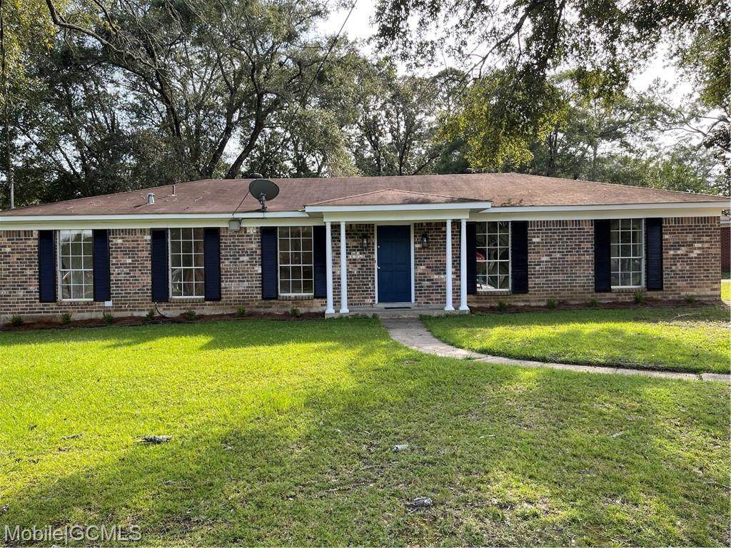 1576 Hillandale Drive - Photo 1