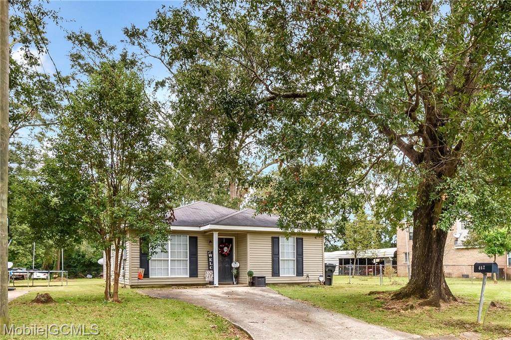 462 3rd Avenue - Photo 1