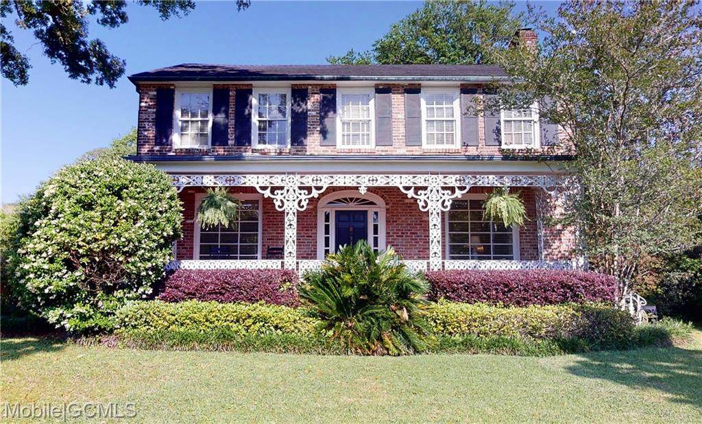 319 Bromley Place - Photo 1