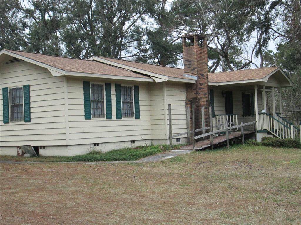 4665 Indian Springs Drive - Photo 1